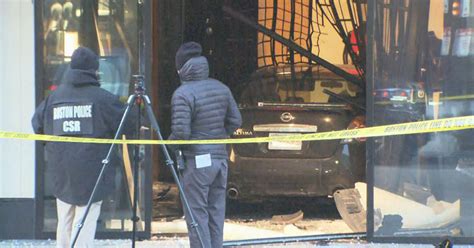 chanel robbery boston|Car driven into Newbury St. Chanel store during heist reportedly .